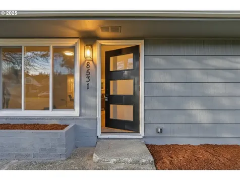 8531 SE 88th Avenue Portland OR 97266