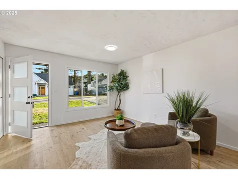 8531 SE 88th Avenue Portland OR 97266