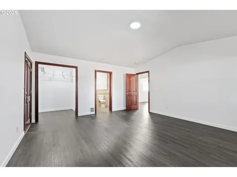 24938 Mccutcheon Avenue Veneta OR 97487