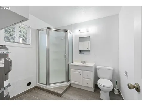 24938 Mccutcheon Avenue Veneta OR 97487