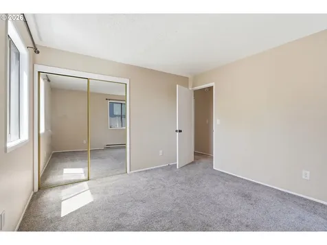 1625 SE Nehalem Street Portland OR 97202