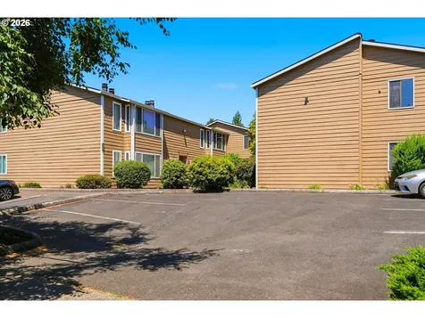 1625 SE Nehalem Street Portland OR 97202