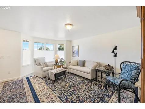 7702 NE 159th Avenue Vancouver WA 98682