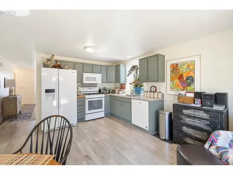 7702 NE 159th Avenue Vancouver WA 98682