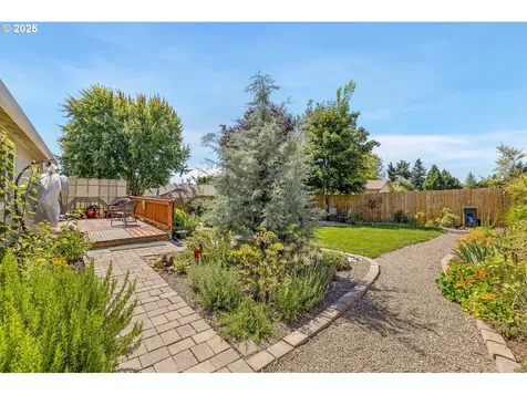 7702 NE 159th Avenue Vancouver WA 98682