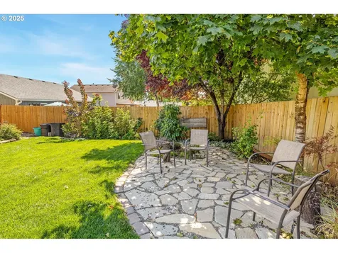 7702 NE 159th Avenue Vancouver WA 98682