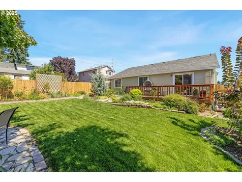 7702 NE 159th Avenue Vancouver WA 98682