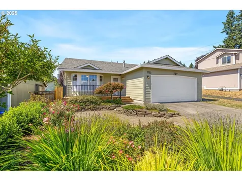 7702 NE 159th Avenue Vancouver WA 98682