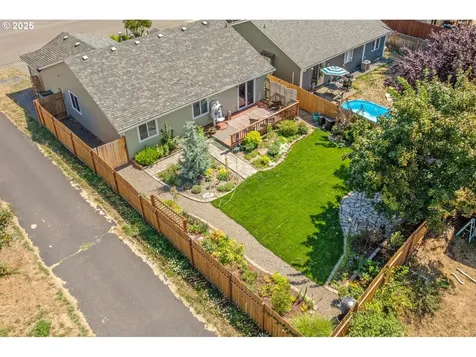 7702 NE 159th Avenue Vancouver WA 98682