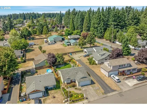 7702 NE 159th Avenue Vancouver WA 98682