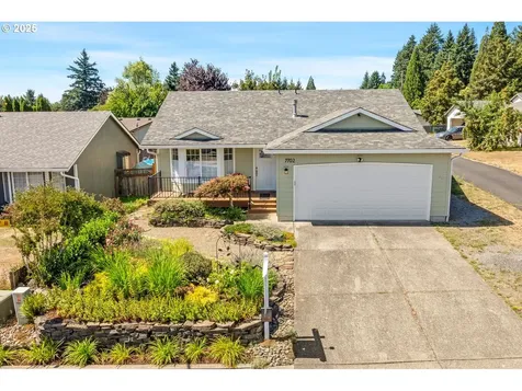 7702 NE 159th Avenue Vancouver WA 98682