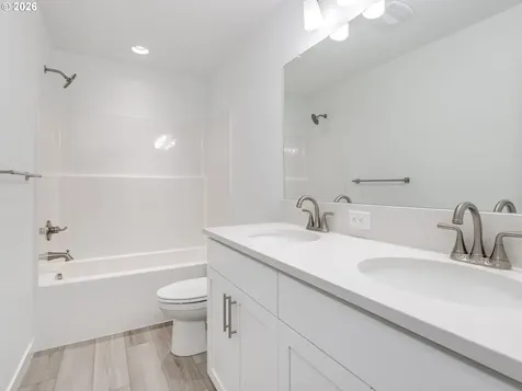 11112 NE 131st Avenue Vancouver WA 98682