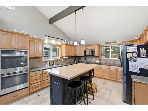 42801 Island Inn Drive Lebanon OR 97355