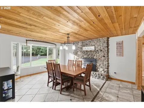 42801 Island Inn Drive Lebanon OR 97355