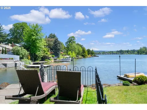 4070 NE Fairview Lake Way Fairview OR 97024