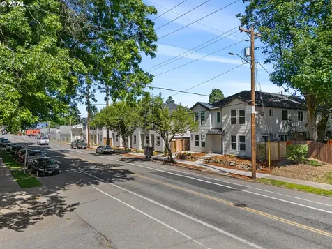 6649 N Fessenden Street Portland OR 97203