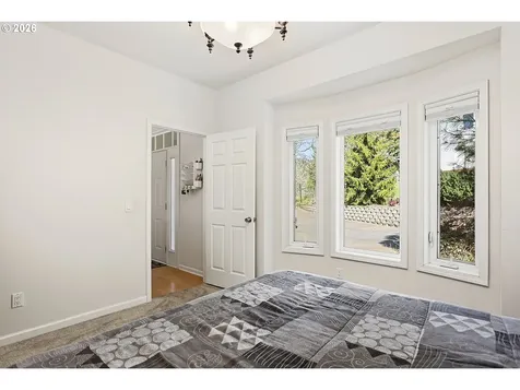 172 Palos Verdes White Salmon WA 98672