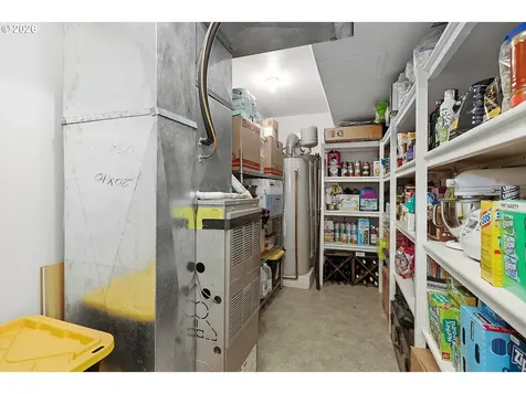 172 Palos Verdes White Salmon WA 98672