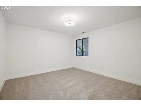 1602 NW 119th Street Vancouver WA 98685