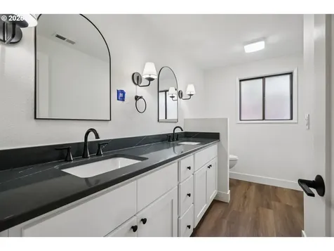 1602 NW 119th Street Vancouver WA 98685