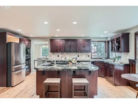 5203 NW Lincoln Avenue Vancouver WA 98663