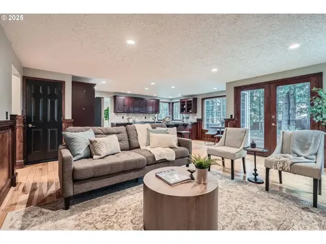 5203 NW Lincoln Avenue Vancouver WA 98663