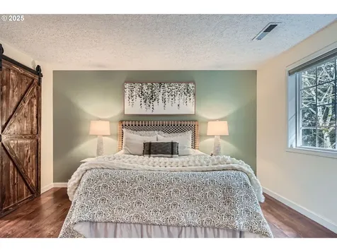 5203 NW Lincoln Avenue Vancouver WA 98663