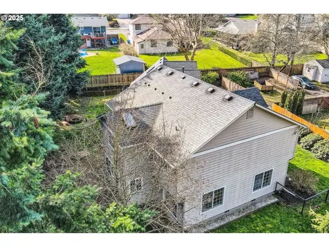 5203 NW Lincoln Avenue Vancouver WA 98663