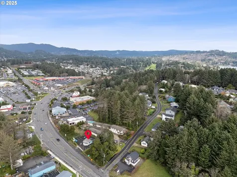 3632 NE Highway 101 Lincoln City OR 97367