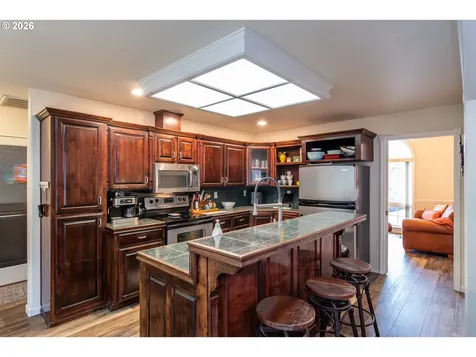 1050 NE Garden Valley Boulevard Roseburg OR 97470