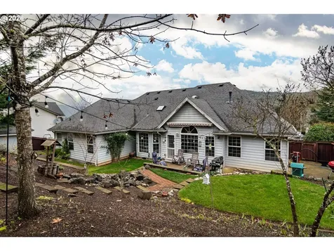 1050 NE Garden Valley Boulevard Roseburg OR 97470