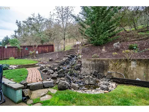 1050 NE Garden Valley Boulevard Roseburg OR 97470