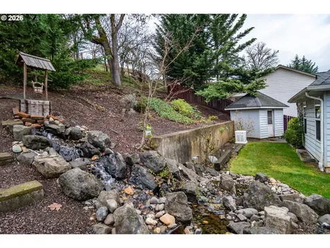 1050 NE Garden Valley Boulevard Roseburg OR 97470