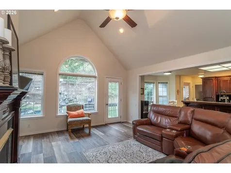 1050 NE Garden Valley Boulevard Roseburg OR 97470