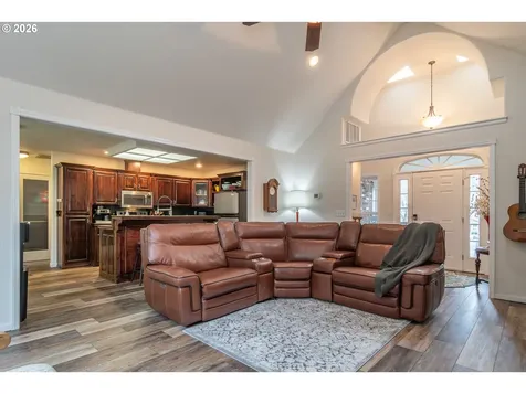 1050 NE Garden Valley Boulevard Roseburg OR 97470