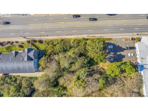 296 NW Highway 101 Lincoln City OR 97367