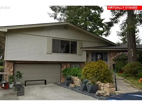 821 Paradise Lane Brookings OR 97415