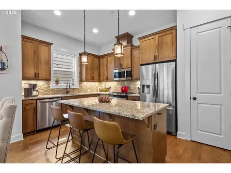 28945 SW Costa Circle Wilsonville OR 97070