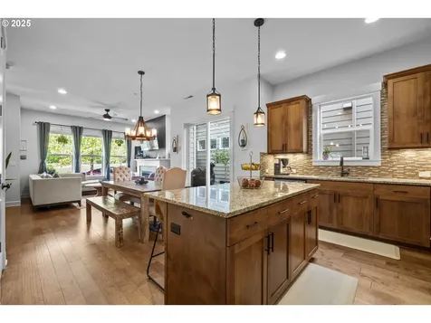 28945 SW Costa Circle Wilsonville OR 97070
