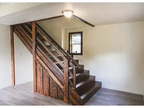 1735 N Elm Street Coquille OR 97423