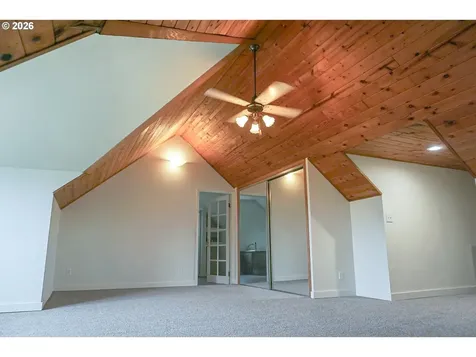 1735 N Elm Street Coquille OR 97423