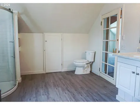 1735 N Elm Street Coquille OR 97423