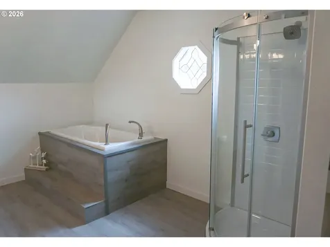 1735 N Elm Street Coquille OR 97423