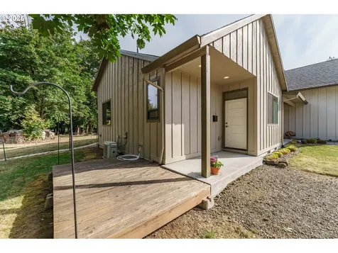37950 SE Dodge Park Boulevard Boring OR 97009