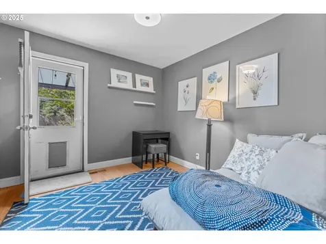 3213 SE 73rd Avenue Portland OR 97206