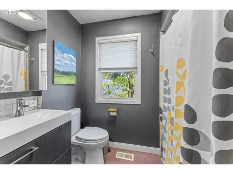 3213 SE 73rd Avenue Portland OR 97206