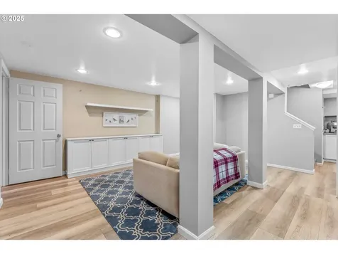 3213 SE 73rd Avenue Portland OR 97206