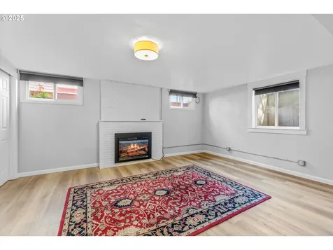 3213 SE 73rd Avenue Portland OR 97206