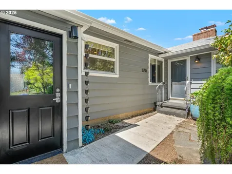 3213 SE 73rd Avenue Portland OR 97206