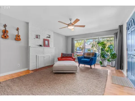 3213 SE 73rd Avenue Portland OR 97206